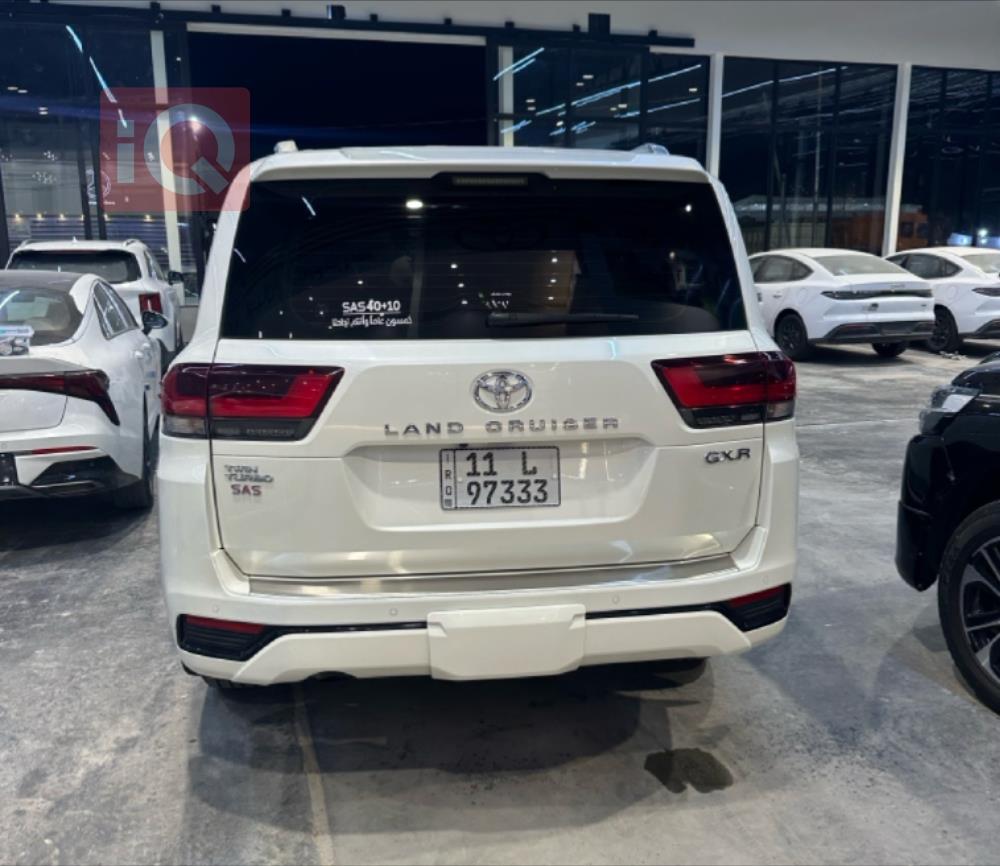 تويوتا لاندكروزر